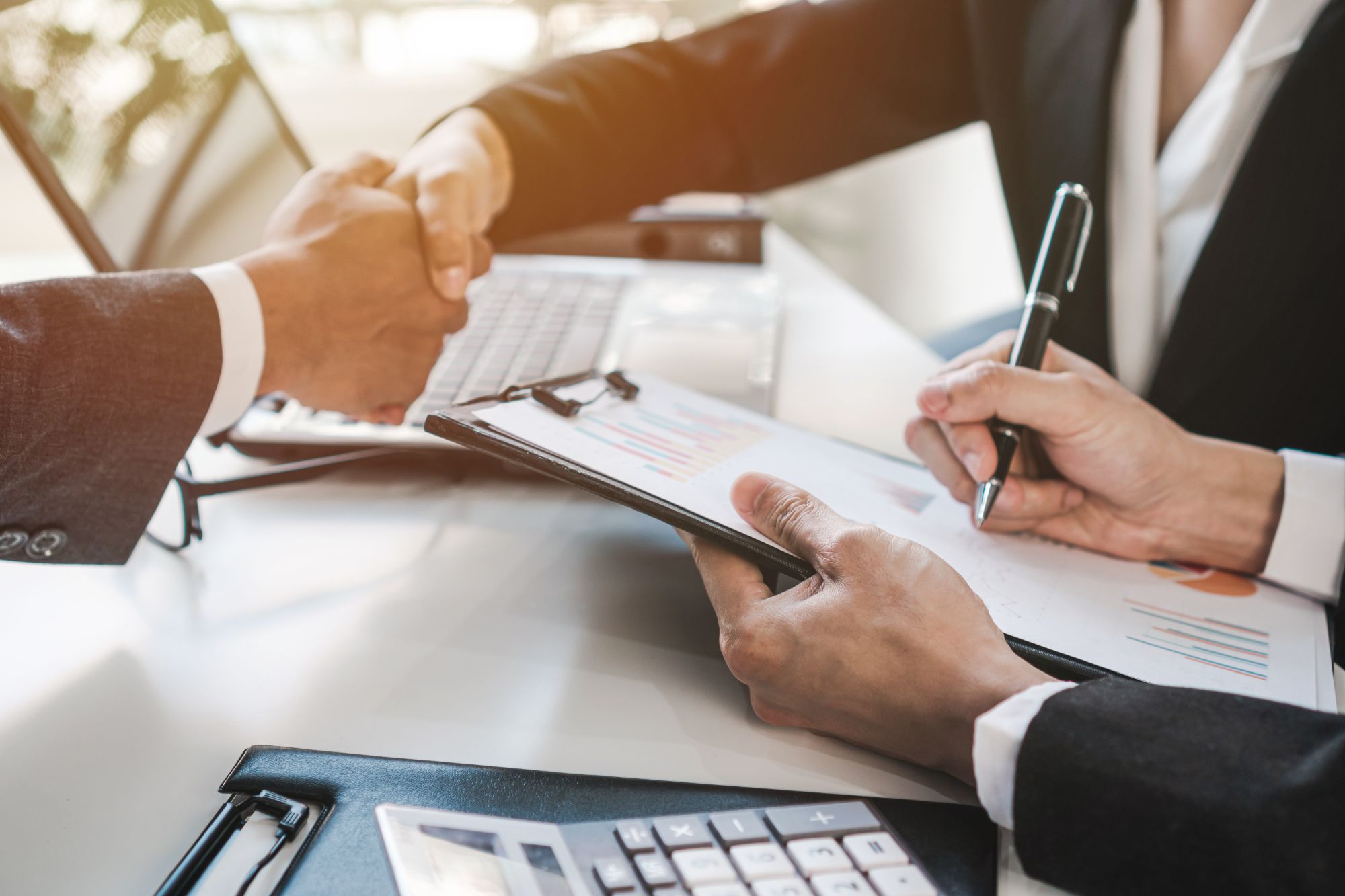 Control de visitas y cierre de la operación. TERRENA GESTION INMOBILIARIA en Benalmádena