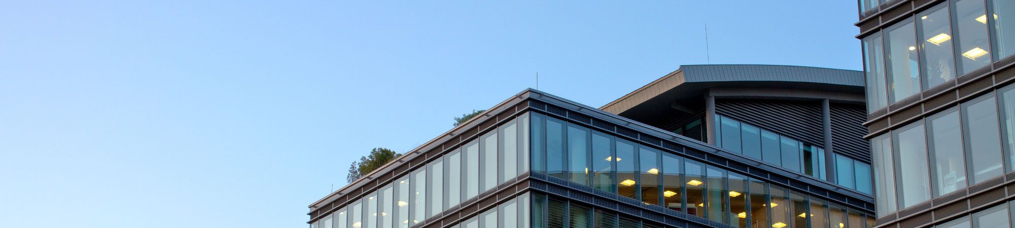 Amplia oferta de pisos, casas, locales y suelos . TERRENA GESTION INMOBILIARIA en Benalmádena